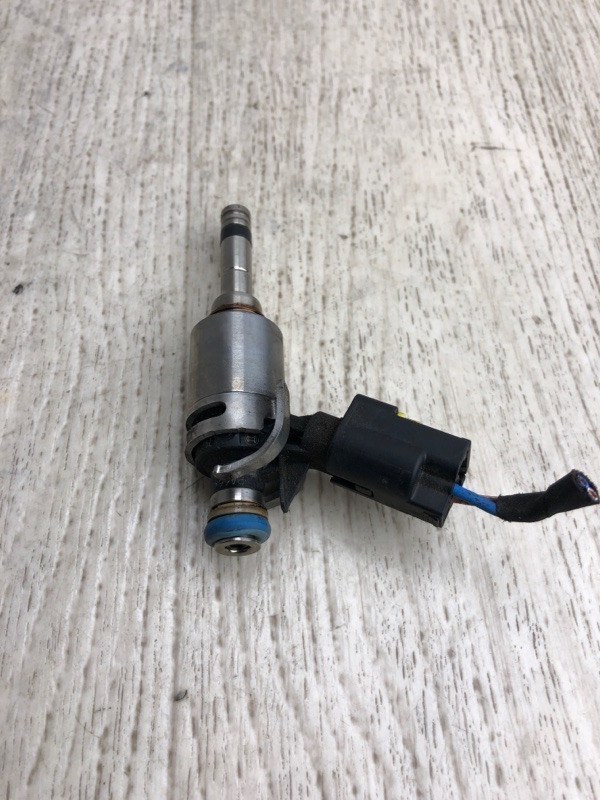 Форсунка топливная TUCSON LM 09-15 2014 LM 2.0 G4KD Форсунка топливная TUCSON LM 09-15 2014 LM 2.0 G4KD