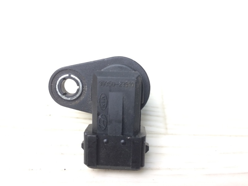 Датчик положения распредвала KIA FORTE YD 12- YD 1.8 G4NB Датчик положения распредвала KIA FORTE YD 12- YD 1.8 G4NB