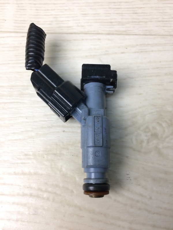 Форсунка топливная SONATA YF 10-14 2012 YF 2.4 G4KK Форсунка топливная SONATA YF 10-14 2012 YF 2.4 G4KK