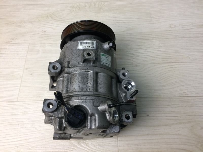 Компрессор кондиционера KIA SORENTO UM 14- 2015 UM 2.4 G4KJ 97701-C6500 Б/У