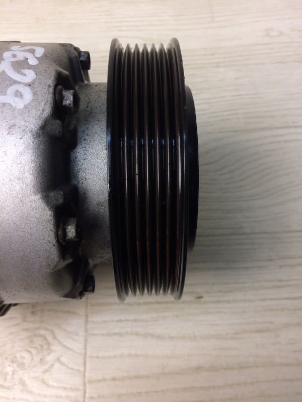 Компрессор кондиционера KIA SORENTO UM 14- UM 2.4 G4KJ