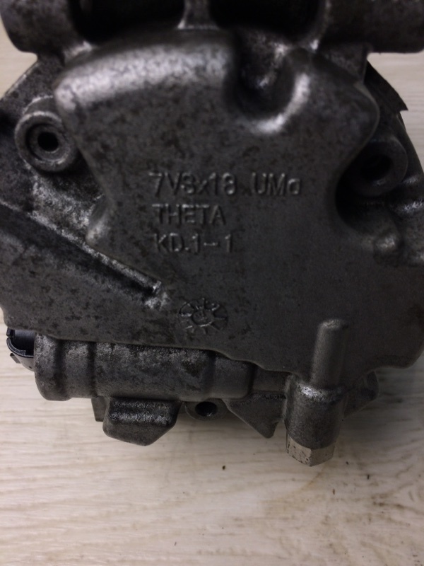 Компрессор кондиционера SORENTO UM 14- 2015 UM 2.4 G4KJ