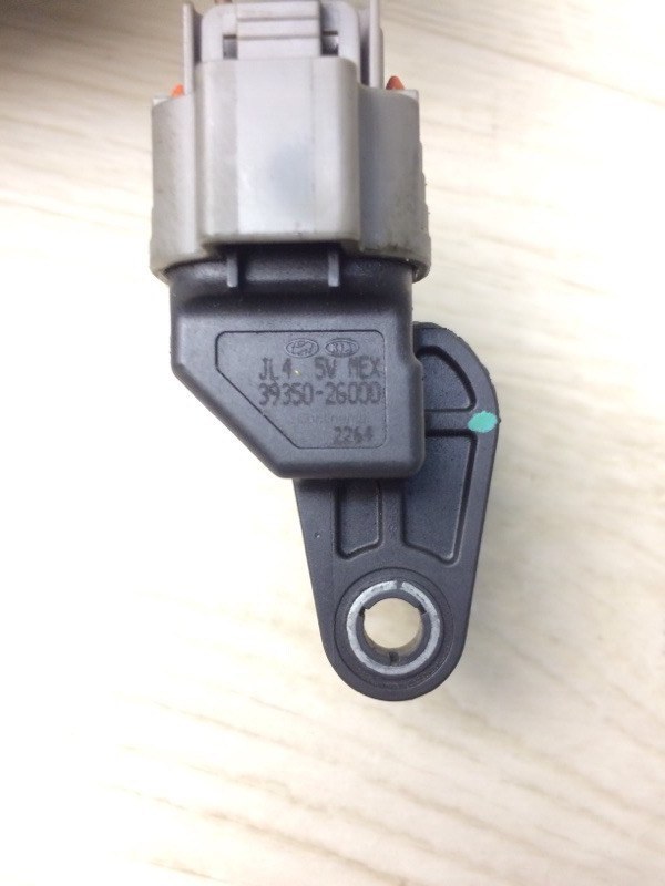 Датчик положения распредвала KIA SORENTO UM 14- UM 2.4 G4KJ