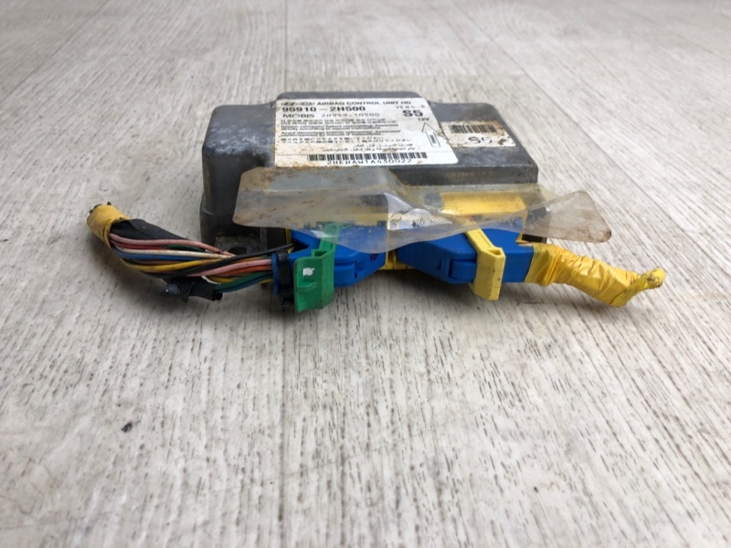 Блок управления AIRBAG ELANTRA HD 06-11 2008 HD 2.0 G4GC Блок управления AIRBAG ELANTRA HD 06-11 2008 HD 2.0 G4GC