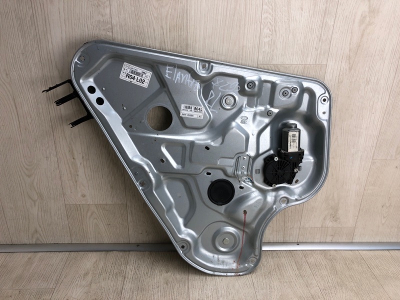 Запчасть стеклоподъемник задний левый HYUNDAI ELANTRA HD 06-11 2008 HD 2.0 G4GC 83471-2H010 Б/У Стеклоподъемник задний левый HYUNDAI ELANTRA HD 06-11 2008 HD 2.0 G4GC 83471-2H010 Б/У