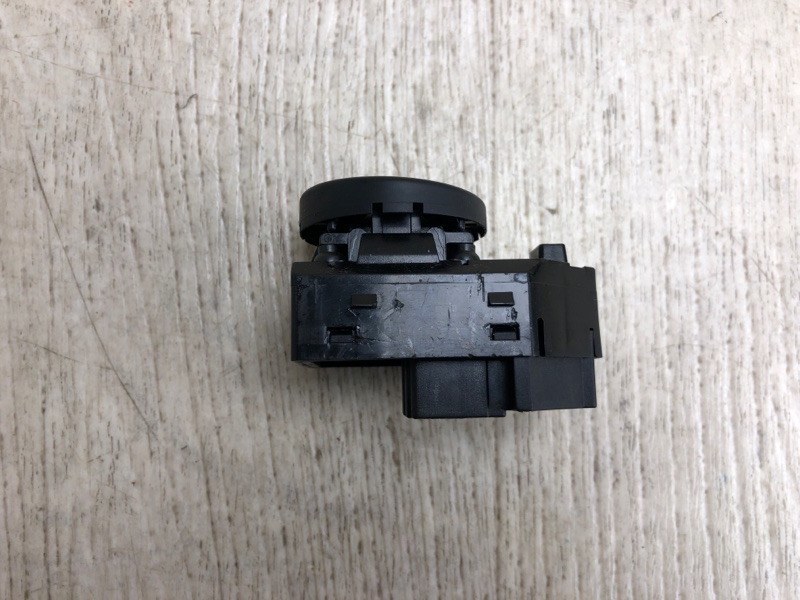 Блок управления зеркалами ELANTRA HD 06-11 2008 HD 2.0 G4GC