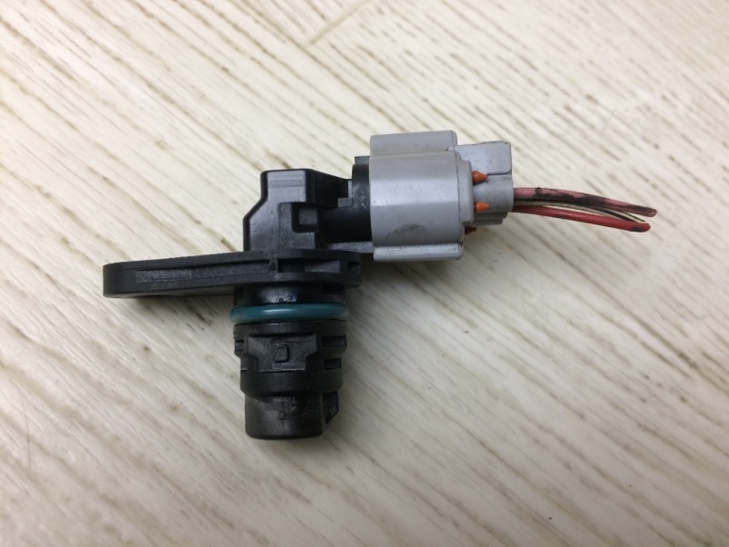 Датчик положения распредвала KIA FORTE/CERATO TD 08-13 2013 TD 2.0 G4KD 39350-25010 Б/У