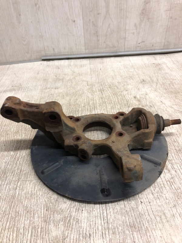 Кулак поворотный передний левый DODGE JOURNEY 08-20 JC 3.5 EGF