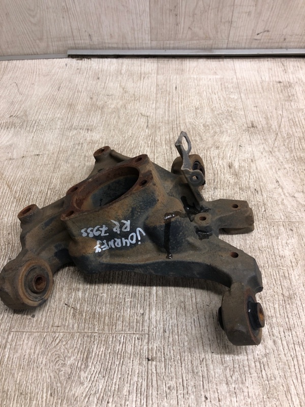 Цапфа задняя правая JOURNEY 08-20 2008 JC 3.5 EGF