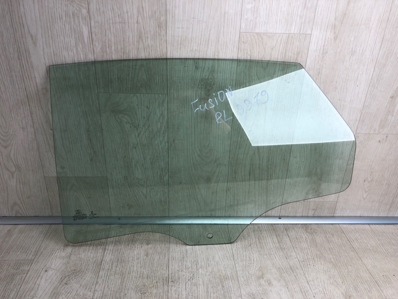 Стекло двери заднее левое FORD FUSION 14- 2016 CD4 C25HDEX DS7Z-5425713-A Б/У