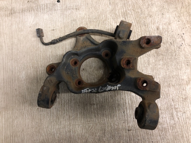 Цапфа задняя левая DODGE JOURNEY 08-20 2008 JC 3.5 EGF 4766563AA Б/У