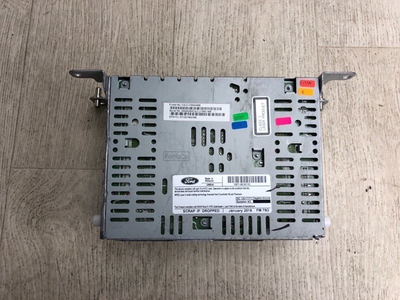 Запчасть магнитола FORD FUSION 14- 2016 CD4 C25HDEX FS7Z-18C869-YC Б/У Магнитола FORD FUSION 14- 2016 CD4 C25HDEX FS7Z-18C869-YC Б/У