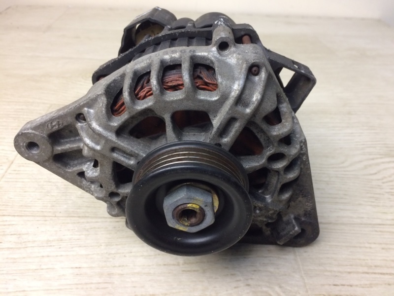 Генератор HYUNDAI ELANTRA HD 06-11 2007 HD 2.0 G4GC 37300-23650 Б/У