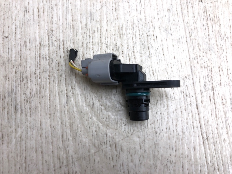Датчик положения распредвала HYUNDAI SONATA YF 10-14 2014 YF 2.4 G4KK 39350-25010 Б/У