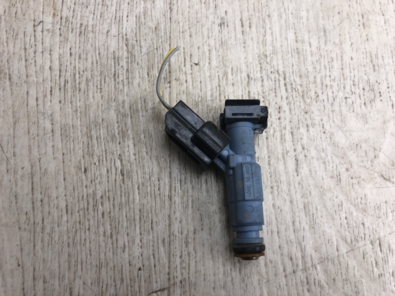 Форсунка топливная HYUNDAI SONATA YF 10-14 2014 YF 2.4 G4KK 35310-2G300 Б/У