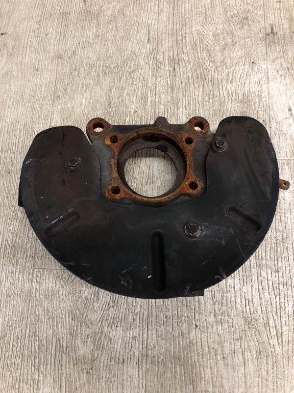 Кулак поворотный передний правый JOURNEY 08-20 2011 JC 3.6 ERB