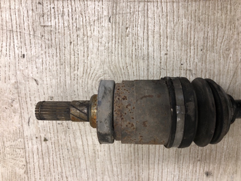 Привод задний задний JUKE 10-19 2011 F15 1.6 MR16DDT