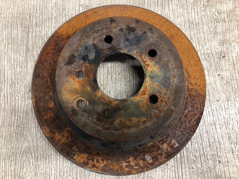 Тормозной диск задний NISSAN JUKE 10-19 2011 F15 1.6 MR16DDT 43206-9W000 Б/У