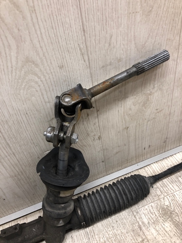 Рулевая рейка ROGUE 08-15 2010 S35 2.5 QR25DE