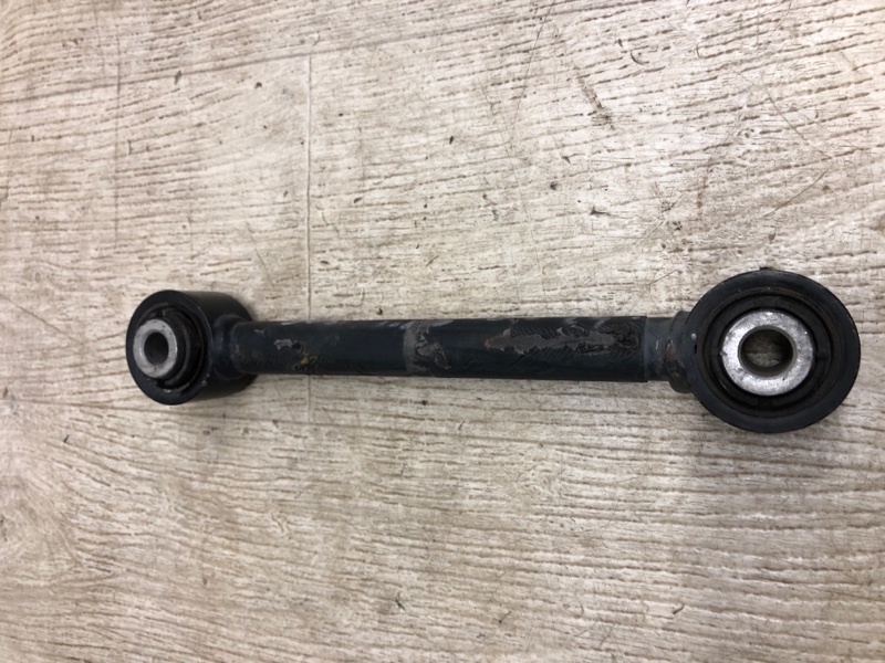 Рычаг задней подвески поперечный нижний передний SORENTO UM 14- 2015 UM 2.4 G4KJ Рычаг задней подвески поперечный нижний передний SORENTO UM 14- 2015 UM 2.4 G4KJ