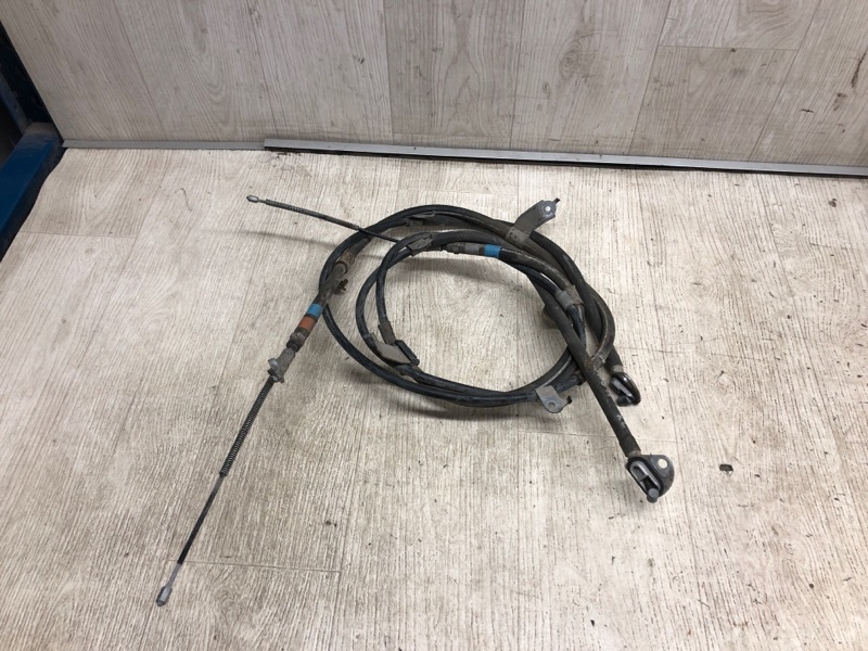 Трос стояночного тормоза задний TOYOTA RAV4 13-19 2017 ZSA42 2.0 3ZRFE 46420-42132 Б/У