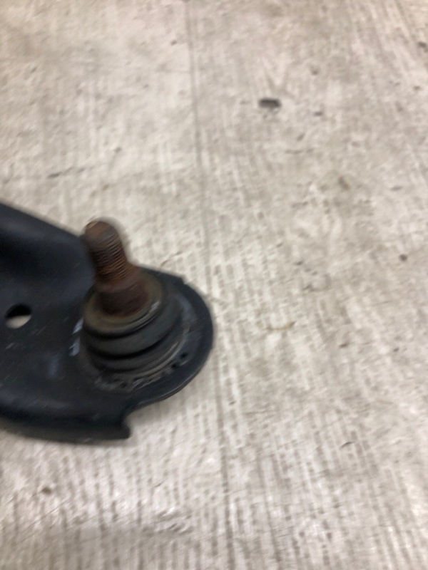 Рычаг передней подвески нижний правый FORTE YD 12- 2015 YD 1.8 G4NB Рычаг передней подвески нижний правый FORTE YD 12- 2015 YD 1.8 G4NB