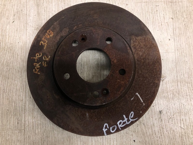 Тормозной диск передний KIA FORTE YD 12- 2014 YD 1.8 G4NB 51712-A7000 Б/У