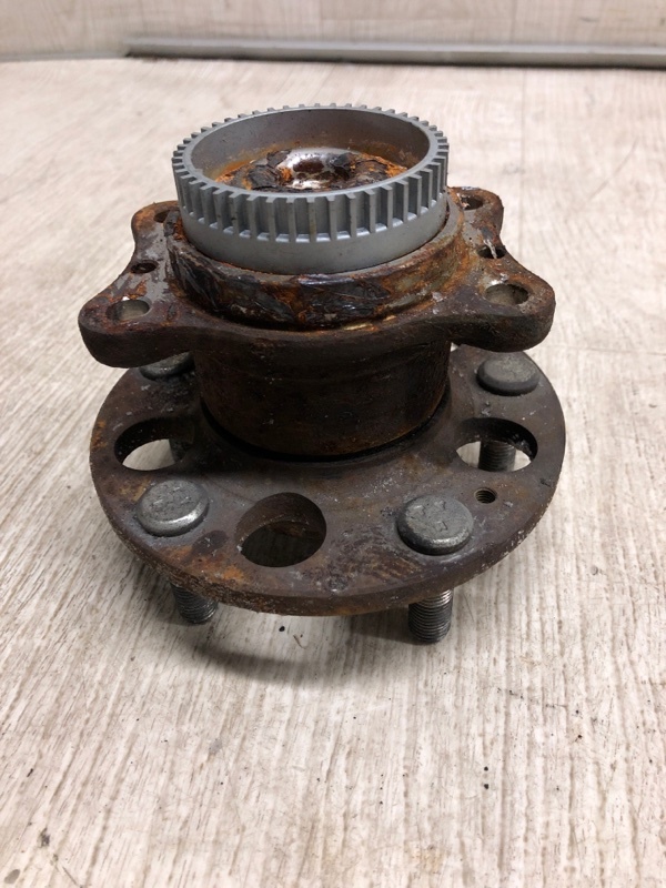 Ступица задняя KIA FORTE YD 12- YD 1.8 G4NB