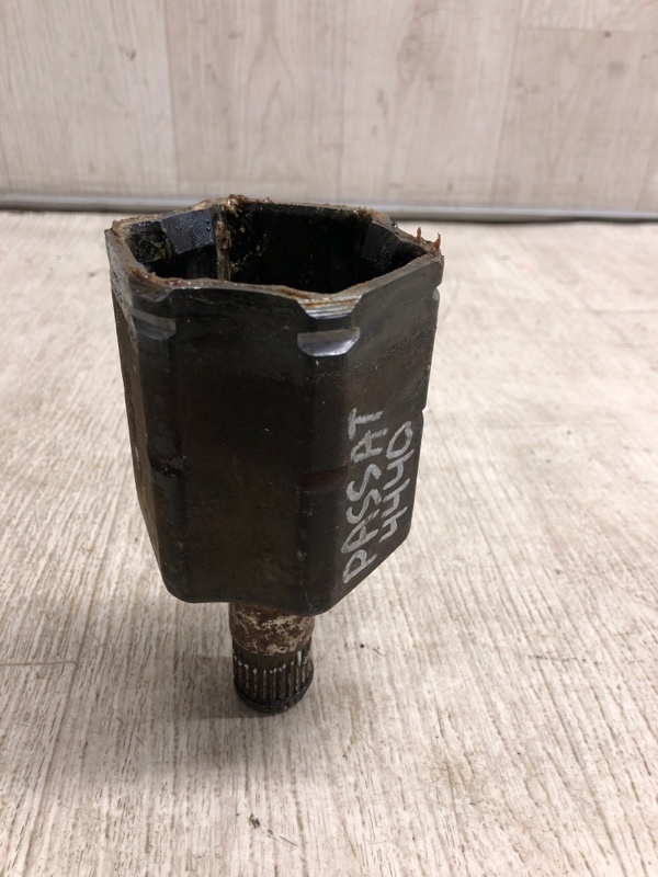 Шрус внутренний PASSAT B7 11-15 2012 A32 2.5 CBUA