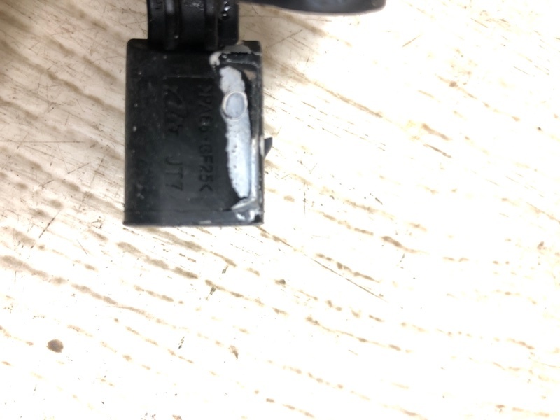 Датчик ABS передний левый PASSAT B7 11-15 2012 A32 2.5 CBUA