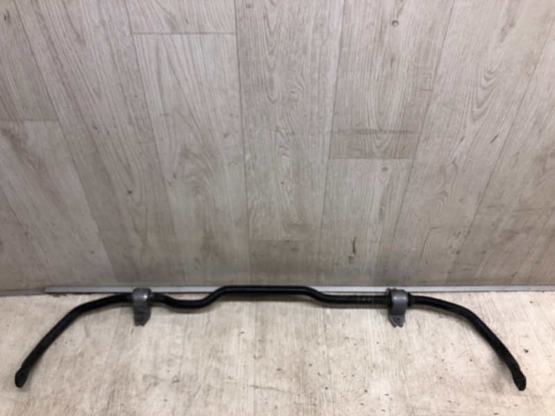 Стабилизатор передний PASSAT B7 11-15 2012 A32 2.5 CBUA