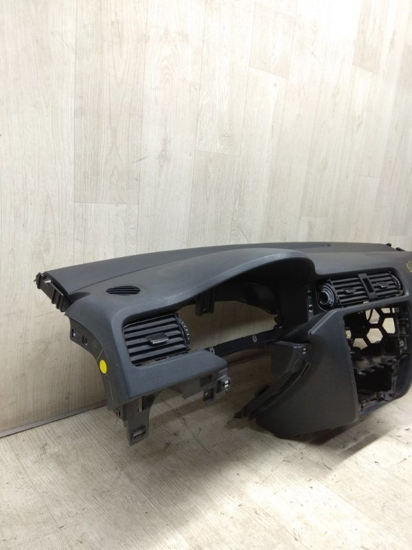 Торпедо JETTA USA 10-17 2011 162 CBTA 2.5L