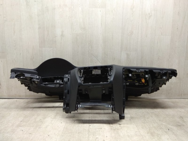 Торпедо JETTA USA 10-17 2011 162 CBTA 2.5L