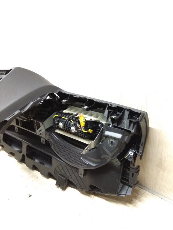 Торпедо JETTA USA 10-17 2011 162 CBTA 2.5L