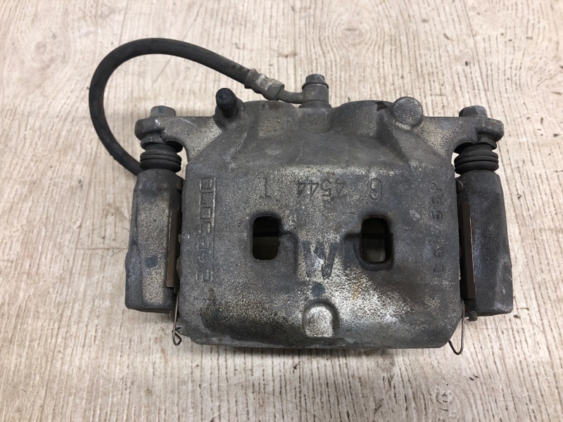 Суппорт тормозной передний левый INFINITI Q50 15-20 410114GA0A Б/У