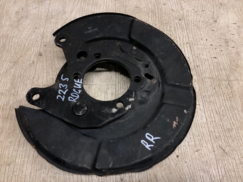 Тормозной механизм задний правый NISSAN X-TRAIL/ROGUE T32 13-20 2015 T32 2.5 QR25DE 44000-4BA1A Б/У