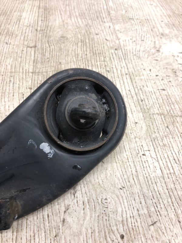 Рычаг задней подвески продольный левый SONATA YF 10-14 2012 YF 2.0 G4KH Рычаг задней подвески продольный левый SONATA YF 10-14 2012 YF 2.0 G4KH