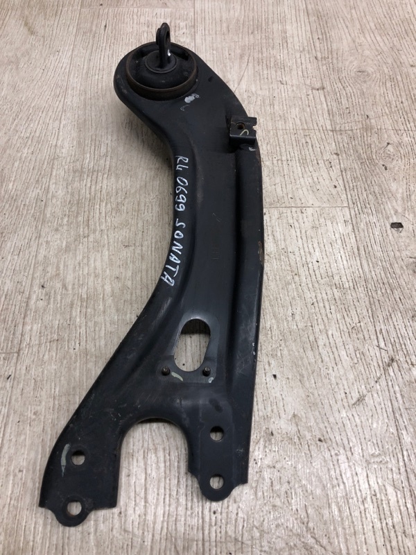 Рычаг задней подвески продольный левый SONATA YF 10-14 2012 YF 2.0 G4KH Рычаг задней подвески продольный левый SONATA YF 10-14 2012 YF 2.0 G4KH