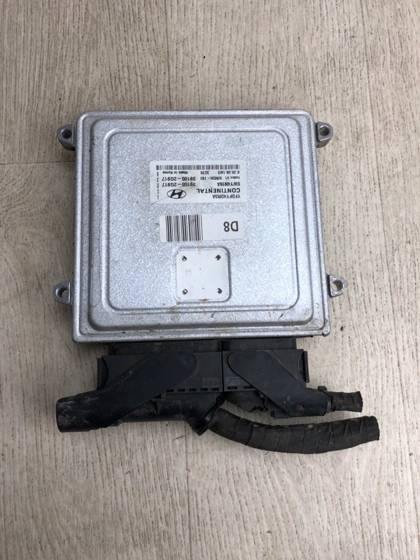 Блок управления двигателем HYUNDAI SONATA YF 10-14 YF 2.4 G4KK