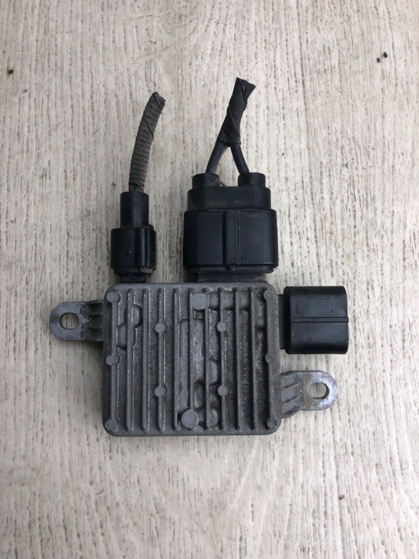 Блок управления вентилятором радиатора SONATA YF 10-14 2014 YF 2.4 G4KK