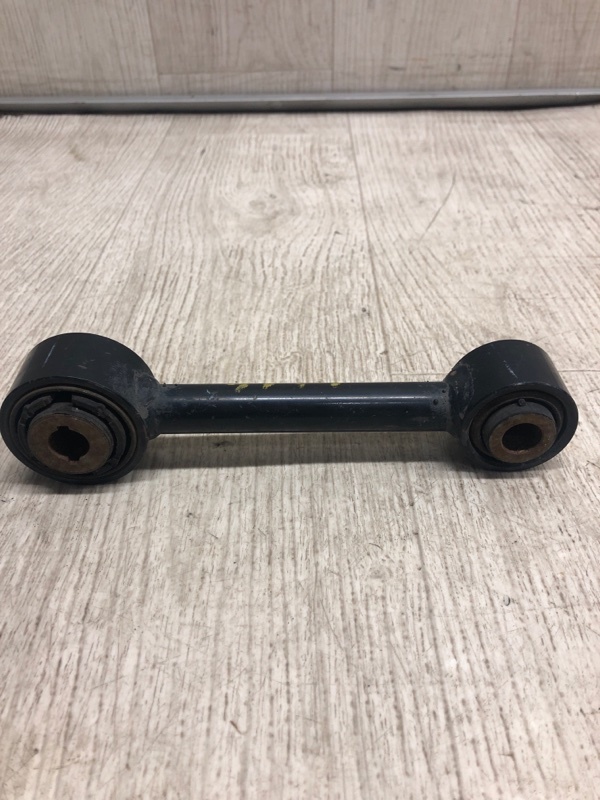 Рычаг задней подвески поперечный нижний задний правый FUSION 14- 2016 CD4 C25HDEX