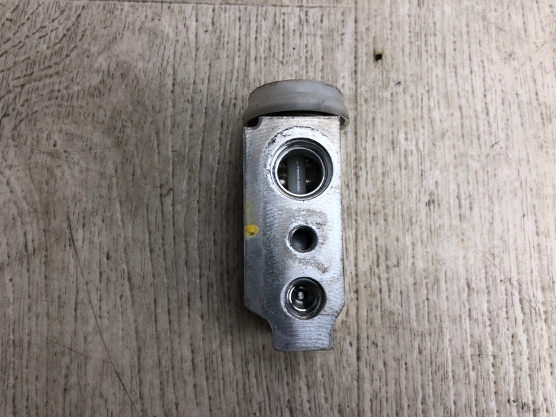 Запчасть клапан кондиционера HYUNDAI ELANTRA AD 16- 2017 AD 2.0 G4NH 97626-A7000 Б/У Клапан кондиционера HYUNDAI ELANTRA AD 16- 2017 AD 2.0 G4NH 97626-A7000 Б/У