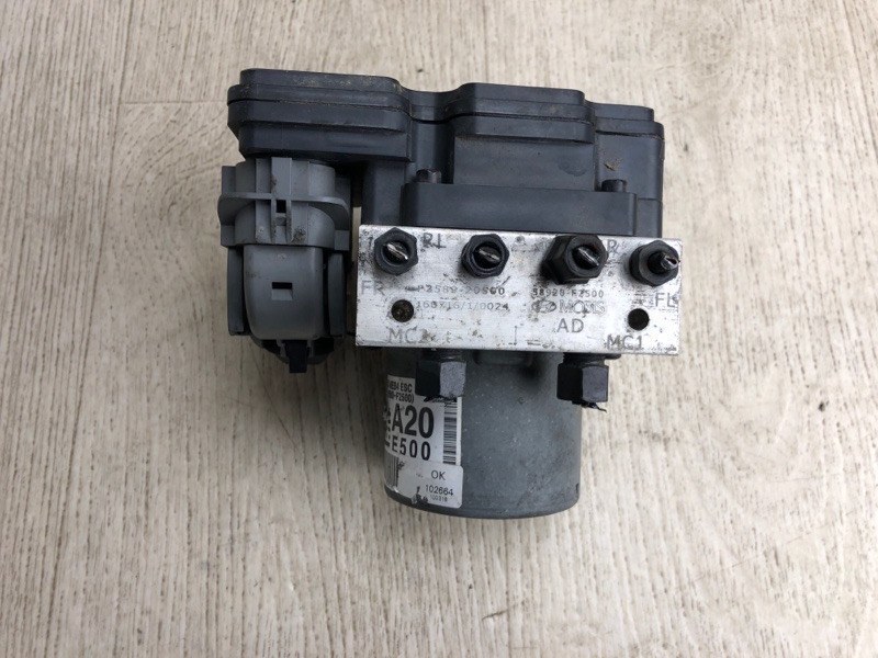 Блок ABS HYUNDAI ELANTRA AD 16- 2017 AD 2.0 G4NH 58920-F2500 Б/У