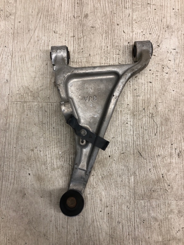 Рычаг задней подвески поперечный верхний правый PATHFINDER R52 12-21 2013 R52 3.5 VQ35DE