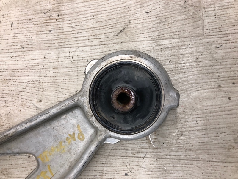 Рычаг передней подвески нижний левый PATHFINDER R52 12-21 2013 R52 3.5 VQ35DE