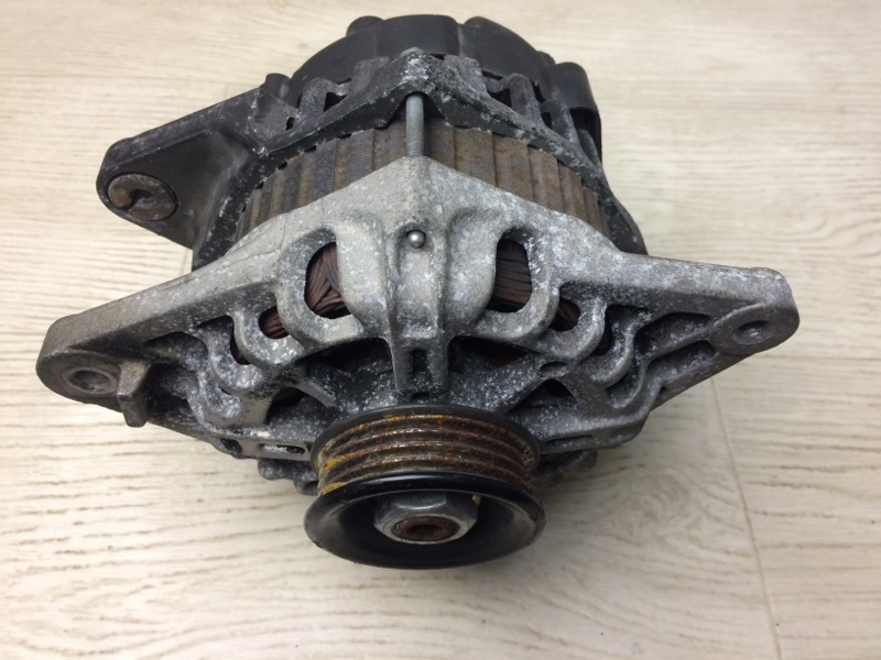 Генератор HYUNDAI ELANTRA HD 06-11 2009 HD 2.0 G4GC 37300-23700 Б/У