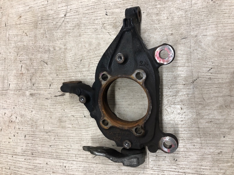 Кулак поворотный передний правый JEEP RENEGADE (BU) 14- BU 2.4 ED6 Кулак поворотный передний правый JEEP RENEGADE (BU) 14- BU 2.4 ED6