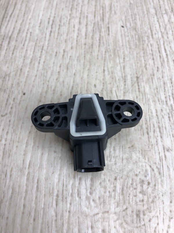 Датчик удара HYUNDAI ELANTRA AD 16- AD 2.0 G4NH