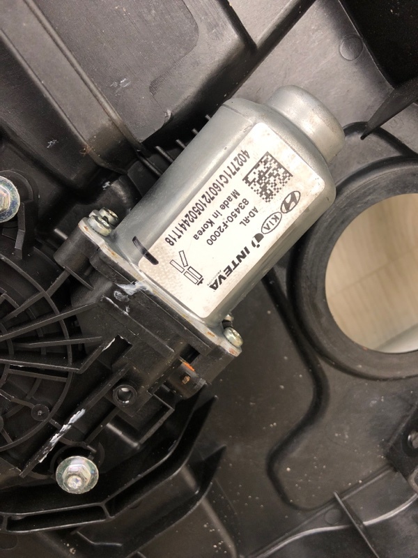 Стеклоподъемник задний левый ELANTRA AD 16- 2017 AD 2.0 G4NH