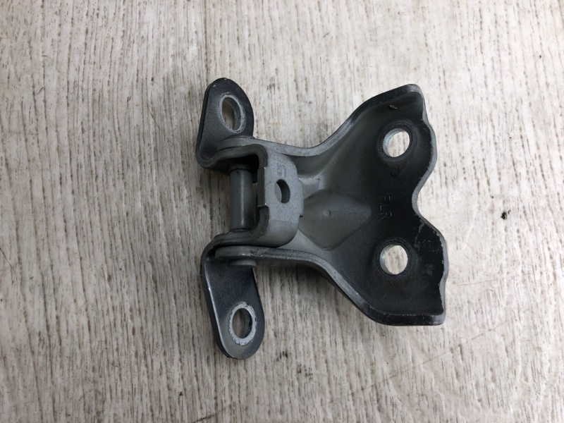 Запчасть петля двери нижняя передняя правая HYUNDAI ACCENT RB 10- 2012 RB 1.6 G4FD 79325-0X000 Б/У Петля двери нижняя передняя правая HYUNDAI ACCENT RB 10- 2012 RB 1.6 G4FD 79325-0X000 Б/У